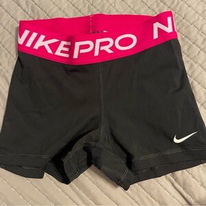 Like New Nike Pro Dri-Fit 3 inch Short